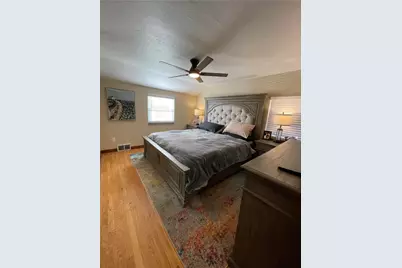 1464 Senior Dr, Pittsburgh, PA 15227 - Photo 13