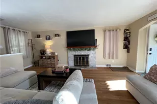 1464 Senior Dr, Pittsburgh, PA 15227 - Photo 5