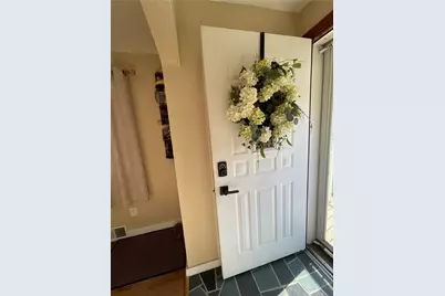 1464 Senior Dr, Pittsburgh, PA 15227 - Photo 3