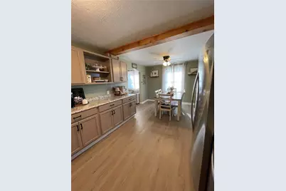 1464 Senior Dr, Pittsburgh, PA 15227 - Photo 9