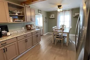 1464 Senior Dr, Pittsburgh, PA 15227 - Photo 9