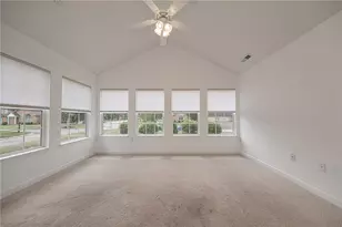 2202 Tudor Dr, Butler, PA 16001 - Photo 15