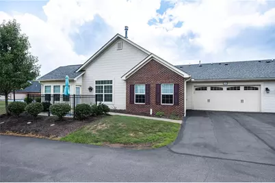 2202 Tudor Dr, Butler, PA 16001 - Photo 25