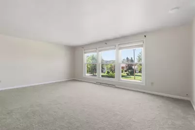 126 Elbrook Dr, Harrison Township, PA 15065 - Photo 7