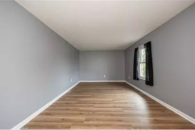 116 Damian Ct, Penn Twp, PA 15644 - Photo 3