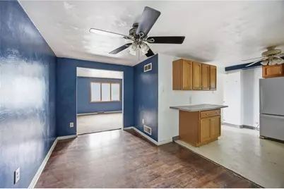 406 Rhodes Ave, West Mifflin, PA 15122 - Photo 9