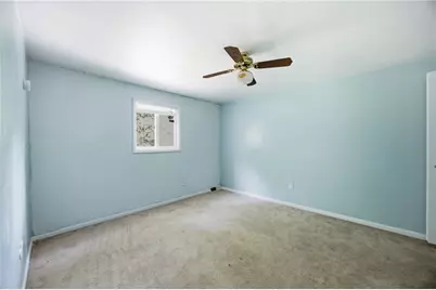 406 Rhodes Ave, West Mifflin, PA 15122 - Photo 19
