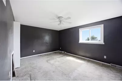 406 Rhodes Ave, West Mifflin, PA 15122 - Photo 17