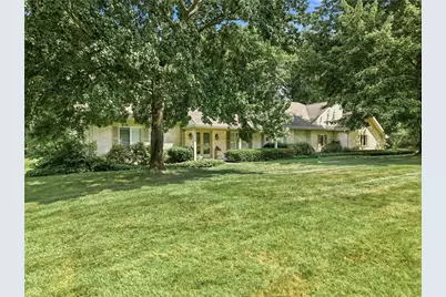 54 Oak Tree Ct, Shenango Township, PA 16159 - Photo 1