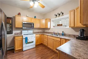 222 Spruce St, Mt Pleasant Boro, PA 15666 - Photo 13