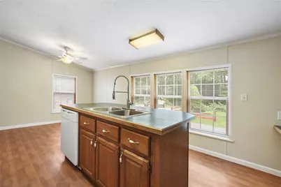 431 Illinois Ln #65, North Huntingdon, PA 15642 - Photo 11