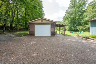 108 Shayne Ln, Cook Township, PA 15650 - Photo 5