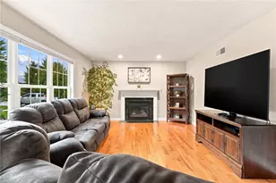 106 Greenfield Dr, Unity Township, PA 15650 - Photo 15