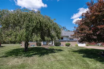1465 Oakridge Dr, Harmony Township, PA 15003 - Photo 37