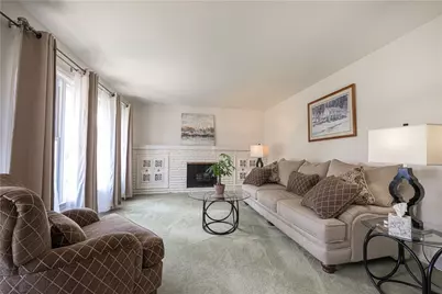1465 Oakridge Dr, Harmony Township, PA 15003 - Photo 3