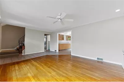1125 Sunrise Drive, Pittsburgh, PA 15243 - Photo 7
