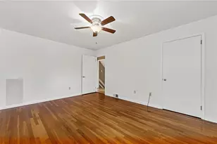 1125 Sunrise Dr, Pittsburgh, PA 15243 - Photo 17
