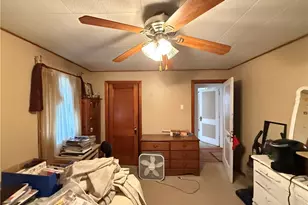 29 E Hallam Ave, Washington, PA 15301 - Photo 31