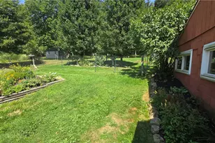 420 N Keel Ridge Rd, Hermitage, PA 16148 - Photo 9
