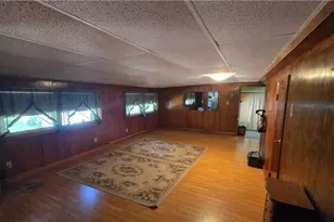 420 N Keel Ridge Rd, Hermitage, PA 16148 - Photo 17