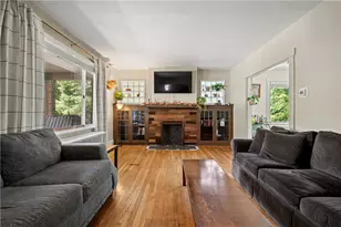 60 W Bellecrest Ave, Pittsburgh, PA 15227 - Photo 7
