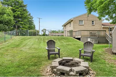 5208 Woodland Dr, West Mifflin, PA 15122 - Photo 37