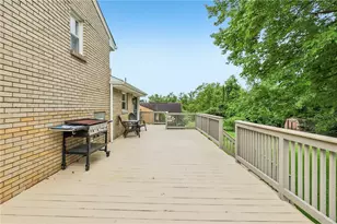 5208 Woodland Dr, West Mifflin, PA 15122 - Photo 35