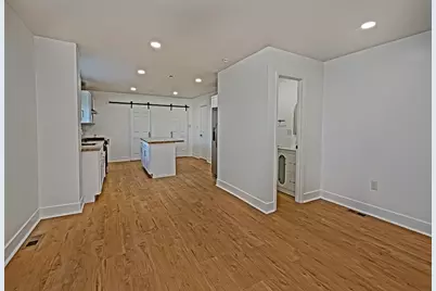 4840 Sullivan St, Pittsburgh, PA 15224 - Photo 7