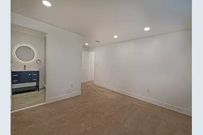 4840 Sullivan St, Pittsburgh, PA 15224 - Photo 17