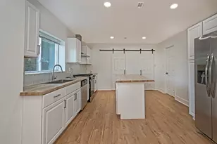 4840 Sullivan St, Pittsburgh, PA 15224 - Photo 11