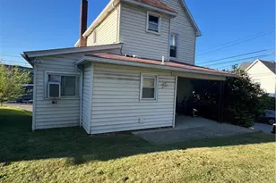 316 9th St, Ellwood City, PA 16117 - Photo 3