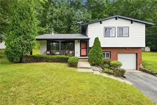 2878 Old Plank Rd, Neshannock Township, PA 16105 - Photo 1