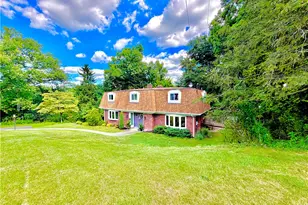 309 Highland Pines Dr, Ross Twp, PA 15237 - Photo 1