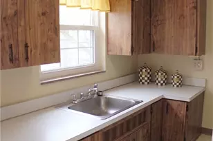 1018-1032/1038-1040 Summit St, McKeesport, PA 15132 - Photo 7
