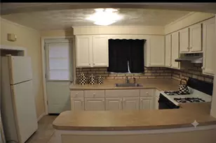1018-1032/1038-1040 Summit St, McKeesport, PA 15132 - Photo 13