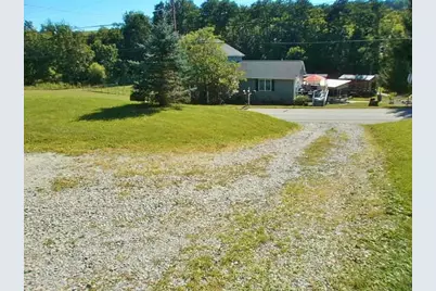 552 McClane Farm Rd, Chartiers, PA 15301 - Photo 7