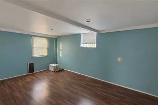 135 W Virginia Ave, Vandergrift, PA 15690 - Photo 11