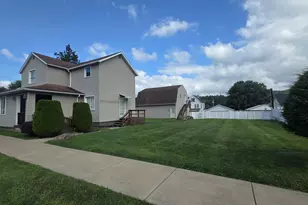 203 Indiana Ave, Avonmore, PA 15618 - Photo 3