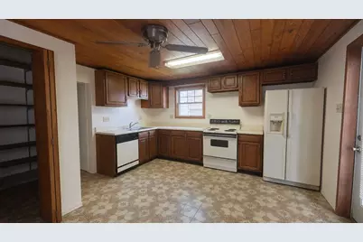 203 Indiana Avenue, Avonmore, PA 15618 - Photo 7