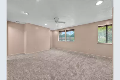 520 Hunters Path Rd, South Fayette, PA 15017 - Photo 15