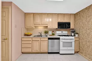 520 Hunters Path Rd, South Fayette, PA 15017 - Photo 9