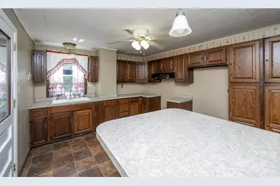 527 Reno Street, Rochester, PA 15074 - Photo 11