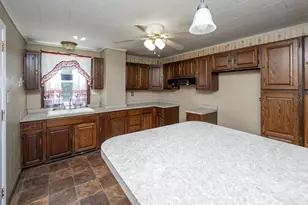 527 Reno St, Rochester, PA 15074 - Photo 11