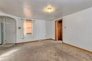 521 Grove St, Greensburg, PA 15601 - Photo 3