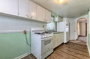 521 Grove St, Greensburg, PA 15601 - Photo 5
