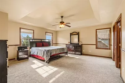 2044 Sterling Dr, South Fayette, PA 15057 - Photo 13