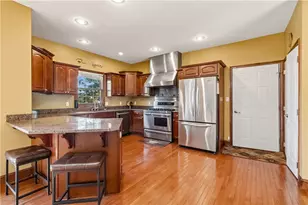 2044 Sterling Dr, South Fayette, PA 15057 - Photo 11