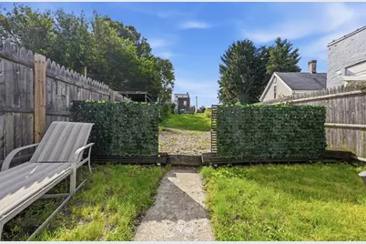 459 Pearl St, Pittsburgh, PA 15224 - Photo 31