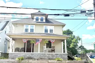 745 Todd Ave, Ellwood City, PA 16117 - Photo 3