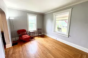 745 Todd Ave, Ellwood City, PA 16117 - Photo 21